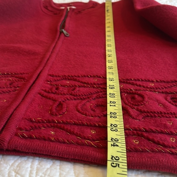 100% Wool Front Zip Sweater Jacket Women’s Medium Red Gold Stitching Cord Warm - Picture 10 of 17